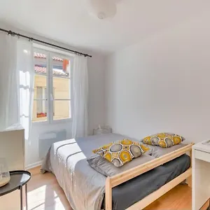  Appartement 2 Bedroom In The Heart Of France