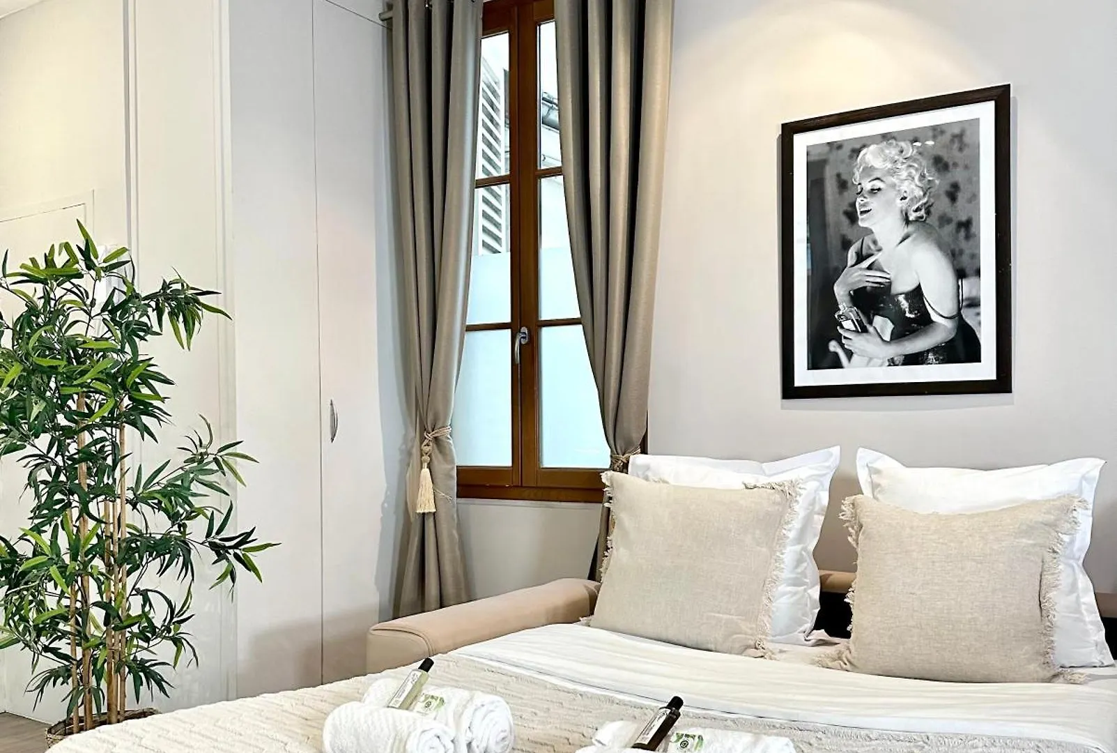 Apartament Luxurious Flat In Saint-Germain-Des-Pres Paryż Francja